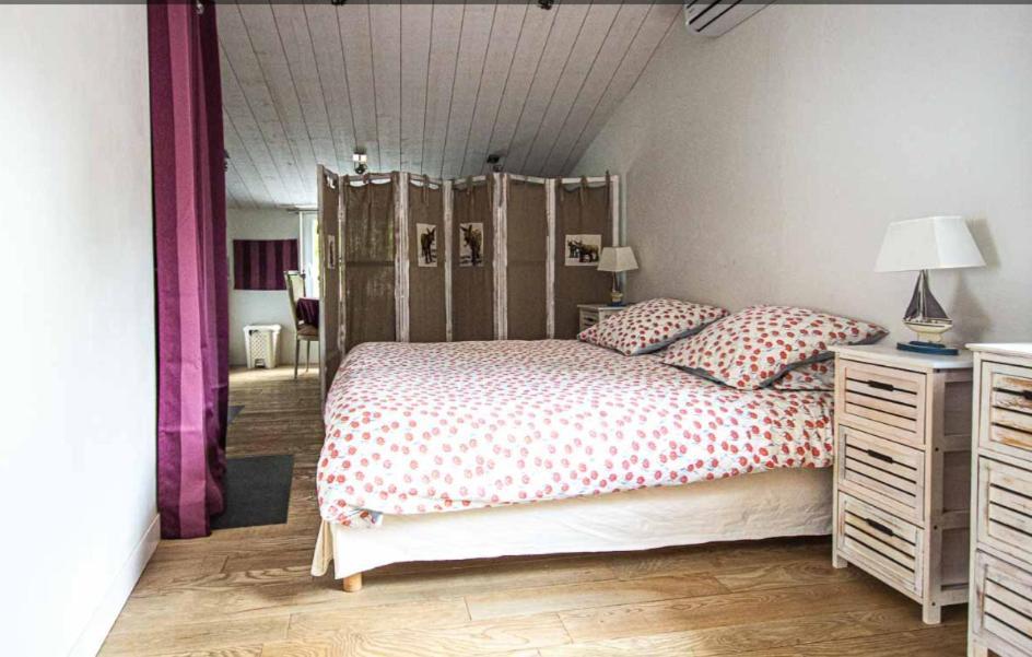 La Maison Du Canal De Rompsay - 5 Min De La Rochelle Bed and Breakfast Périgny Exterior foto